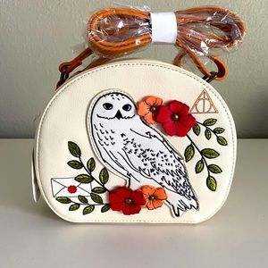 Loungefly Harry Potter Hedwig crossbody